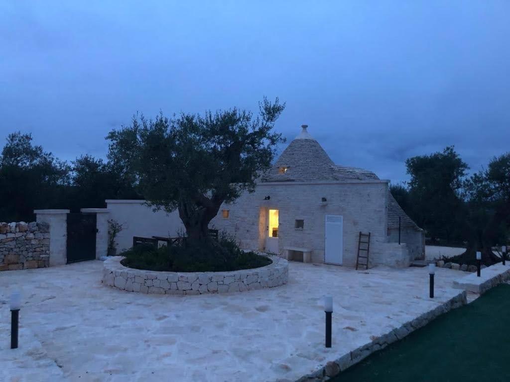 Апартаменти Trullo Dell' Edera Con Piscina Privata Альберобелло Екстер'єр фото